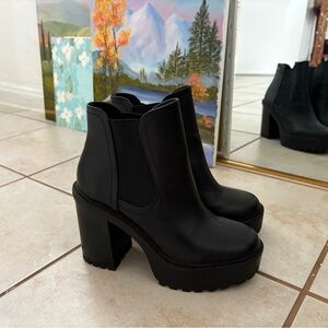 Black Platform Chelsea Boots